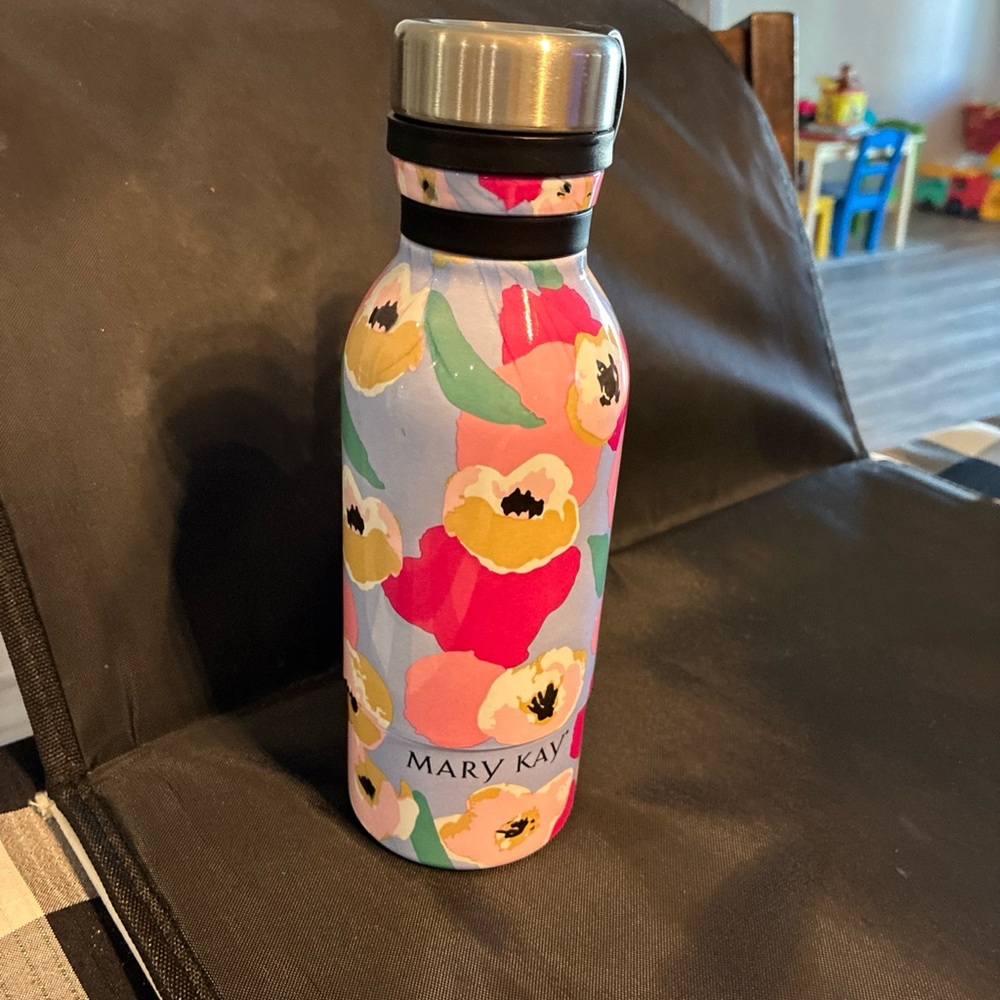 Mary Kay Floral Patterned Insulated Bottle